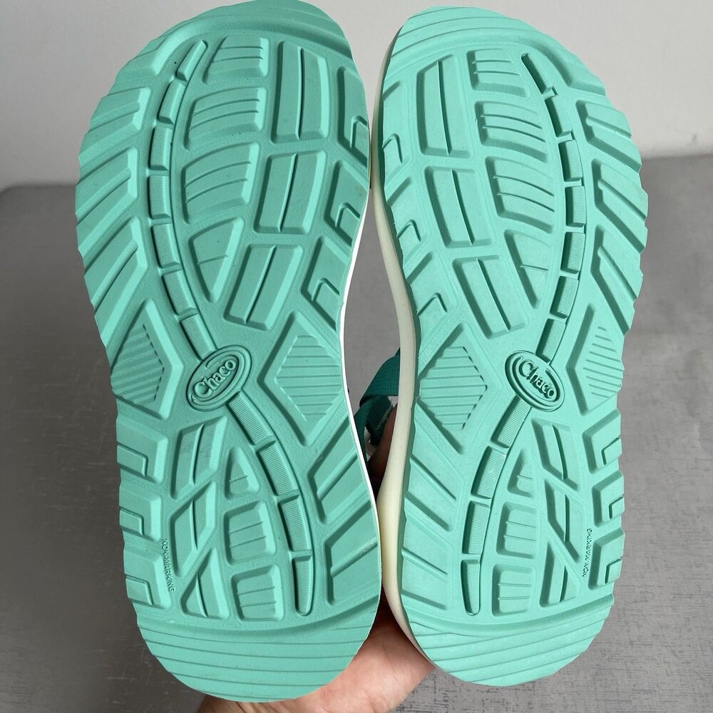 Chaco Women's Aura Z/1 Adjustable Strap Wide-Width Sandal 9 Wide - Green /White - Picture 8 of 12